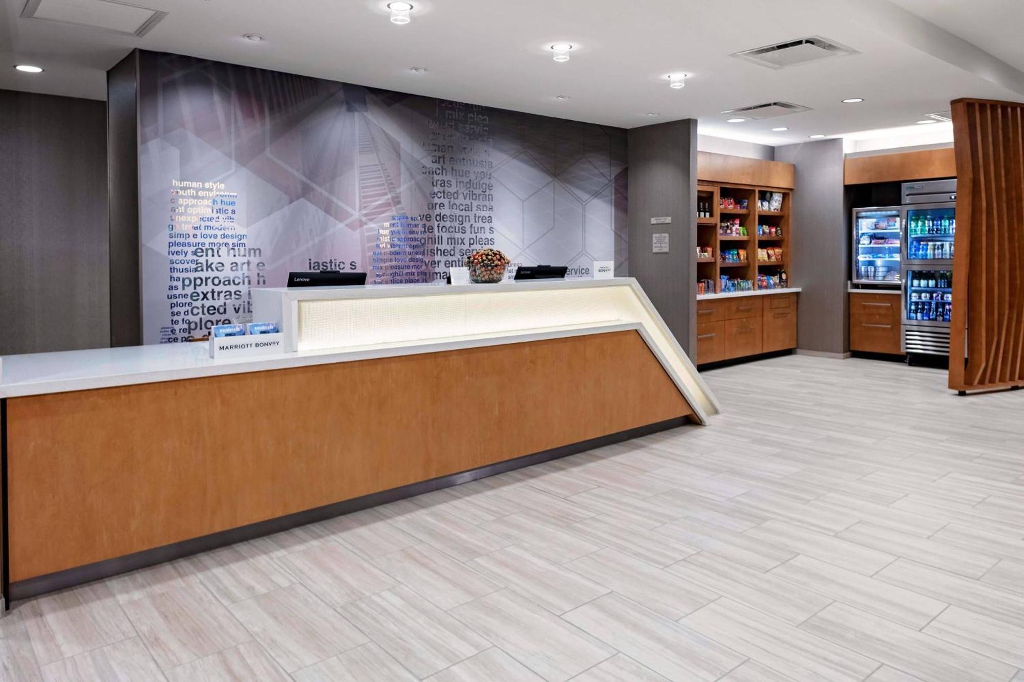 Springhill Suites By Marriott Kansas City Plaza Экстерьер фото
